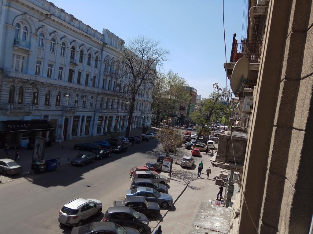 Apartments On Grecheskaya 26 Odessa Exterior photo
